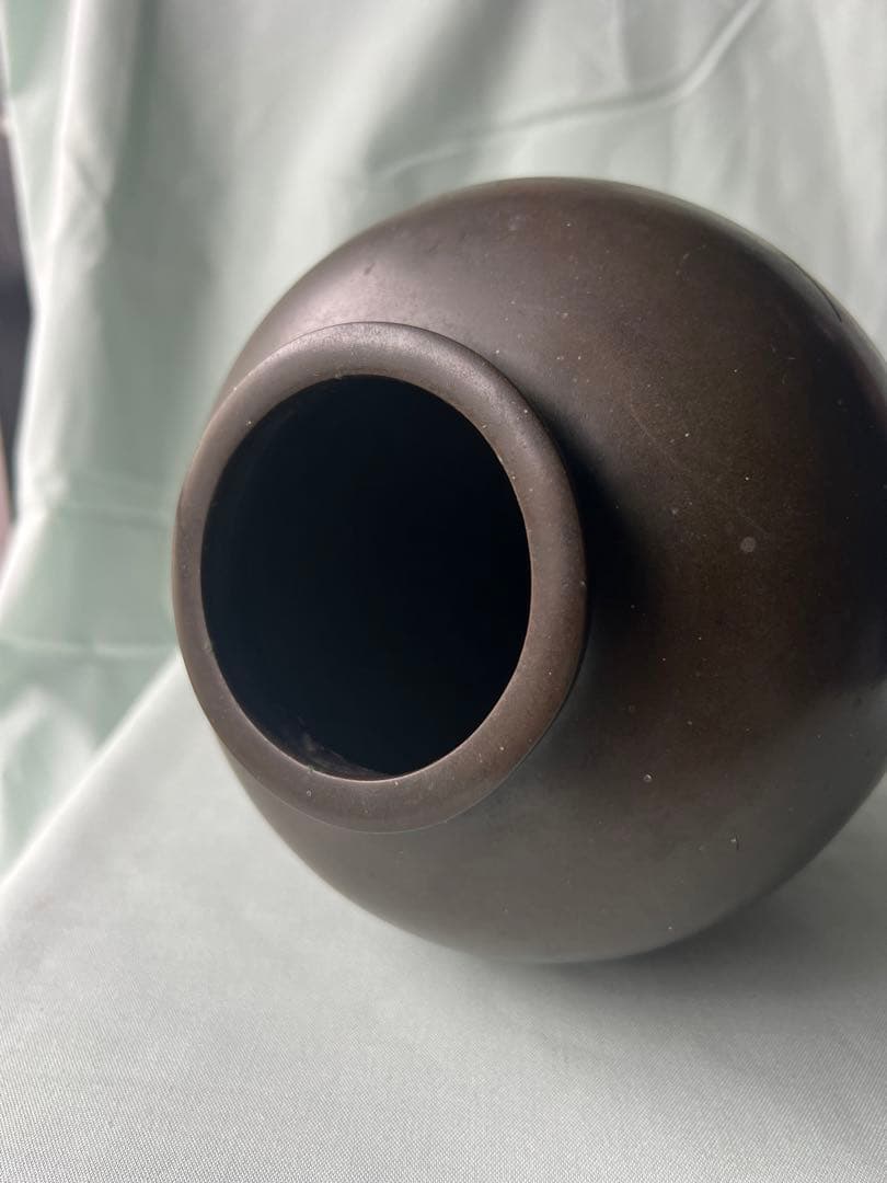 銅製花瓶