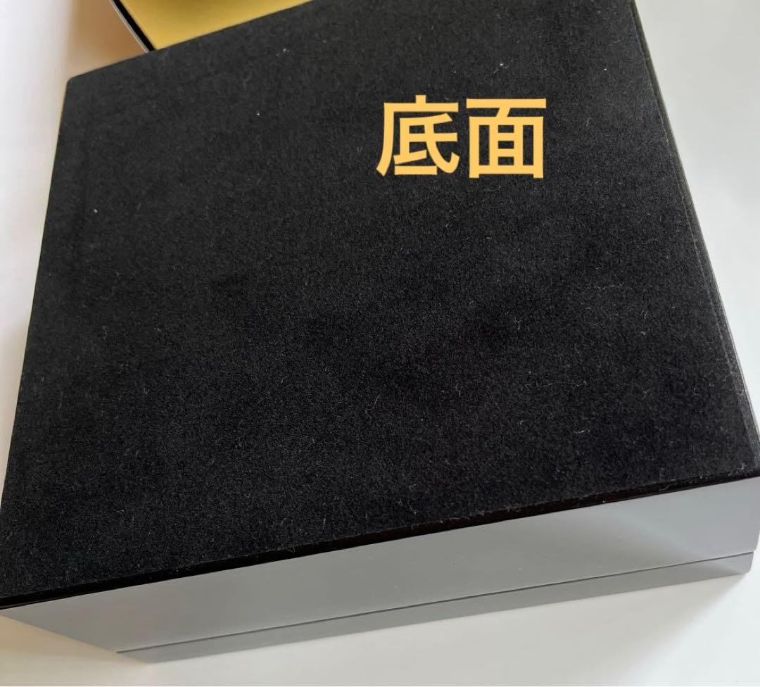 CHANEL コフレキットの木製小箱 ヴァニラペーパーアート付き