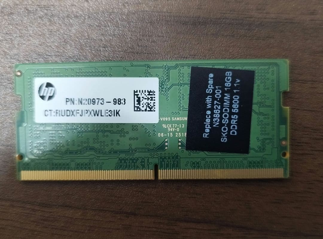ノートパソコン用メモリ 16GB×1枚 DDR5-5600