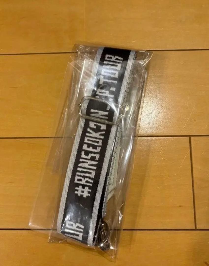 #RUNSEOKJIN_EP. TOUR ショルダーストラップ