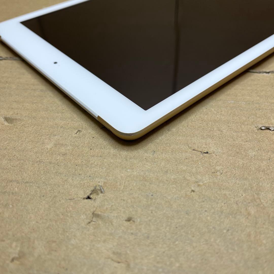 訳ありiPad (第５世代) Wi-Fi + Cellular 128ゴールド