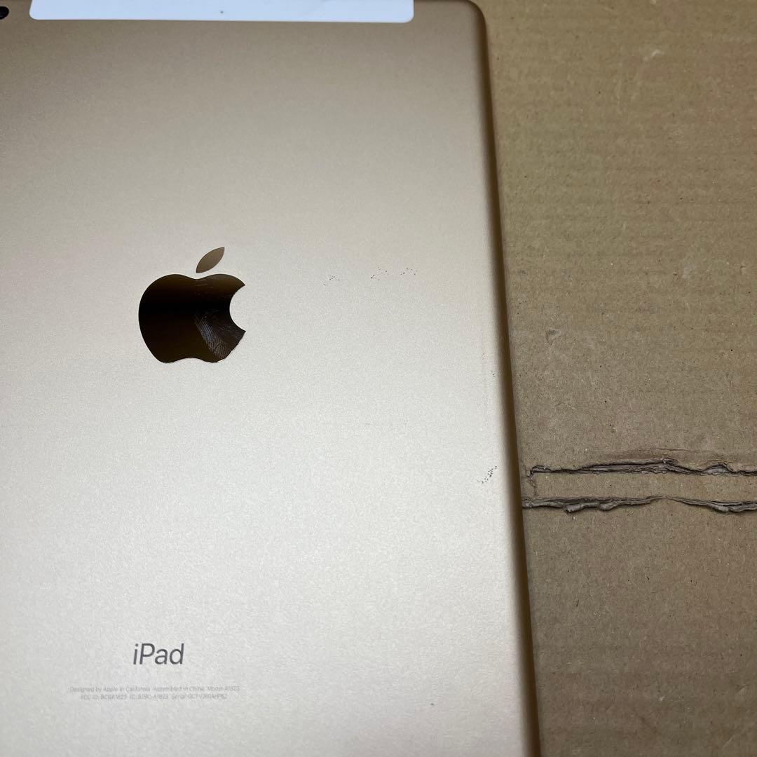 訳ありiPad (第５世代) Wi-Fi + Cellular 128ゴールド