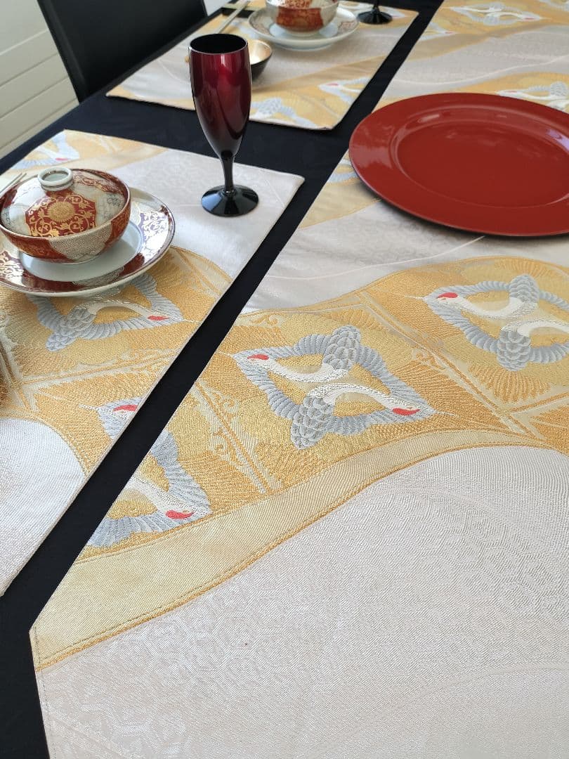 A226高級‼️豪華刺繍‼️袋帯テーブルランナーランチョンマット3枚1m56cm