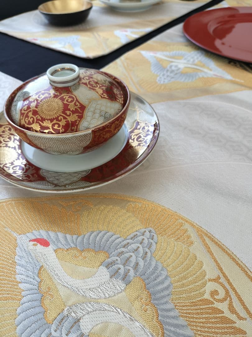 A226高級‼️豪華刺繍‼️袋帯テーブルランナーランチョンマット3枚1m56cm