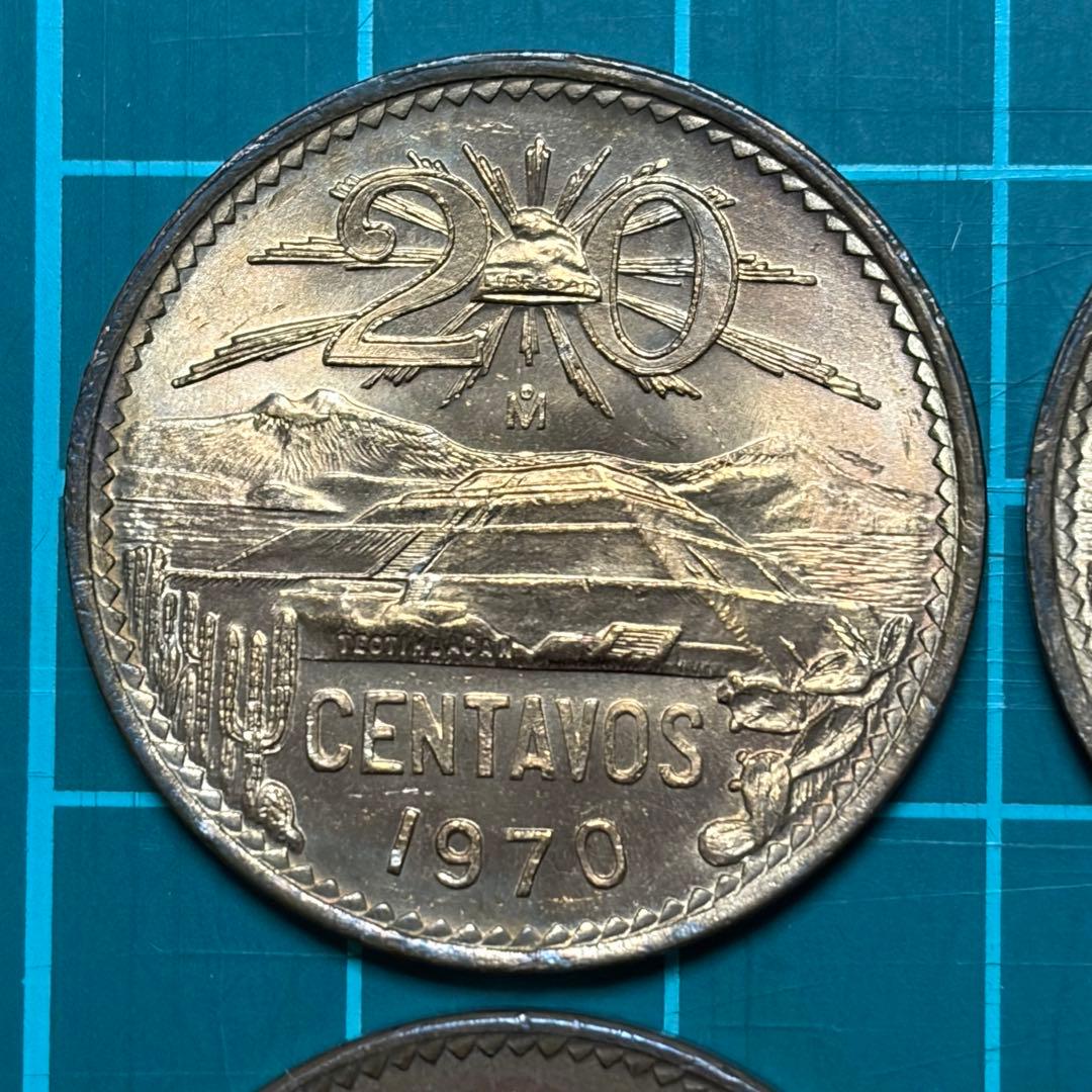 古銭　世界の硬貨　世界の　メキシコ 20センターボ 4枚　準未使用~未使用