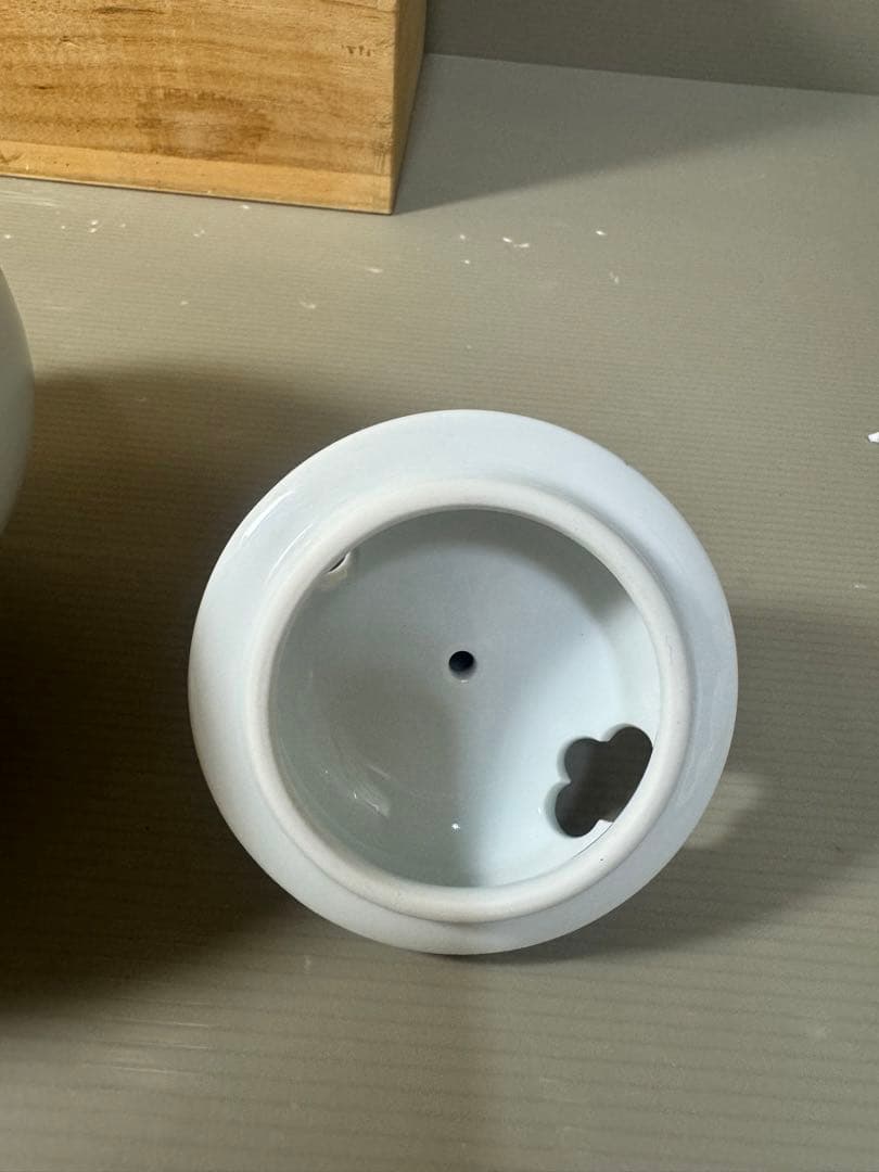 2655 伊万里鍋島焼　手描き　香炉　未使用