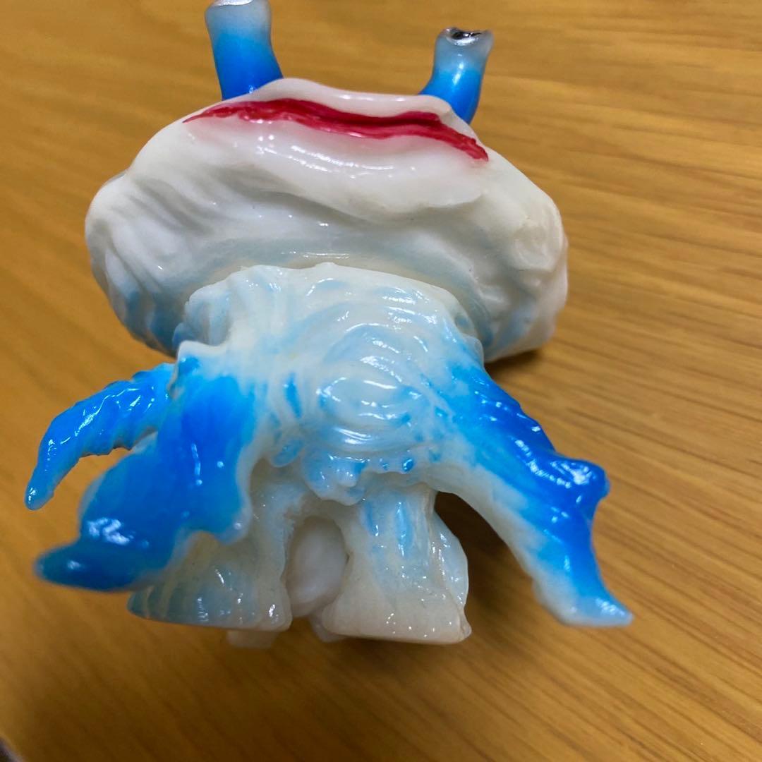 ヤモマーク プニゴン 乳白成型 ソフビ 5438