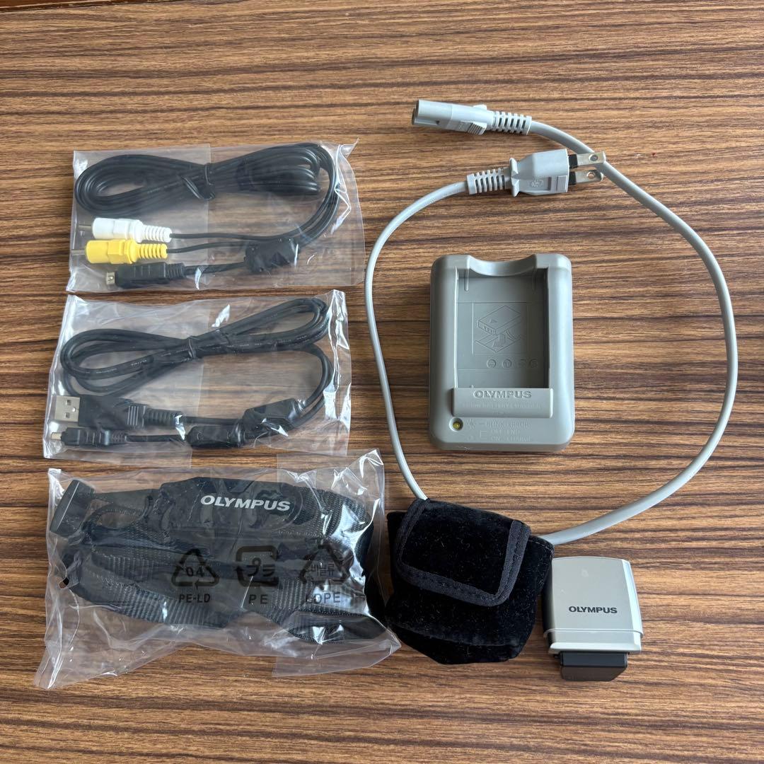 OLYMPUS PEN mini E-PM2 ダブルズームキット