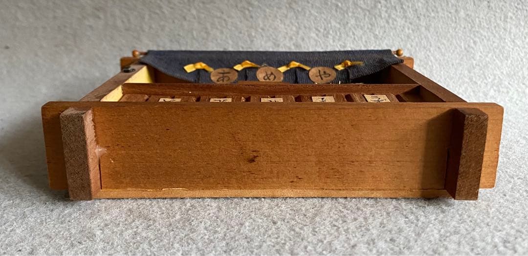 壁掛け・ジオラマ／お菓子屋さん（飴屋さん）