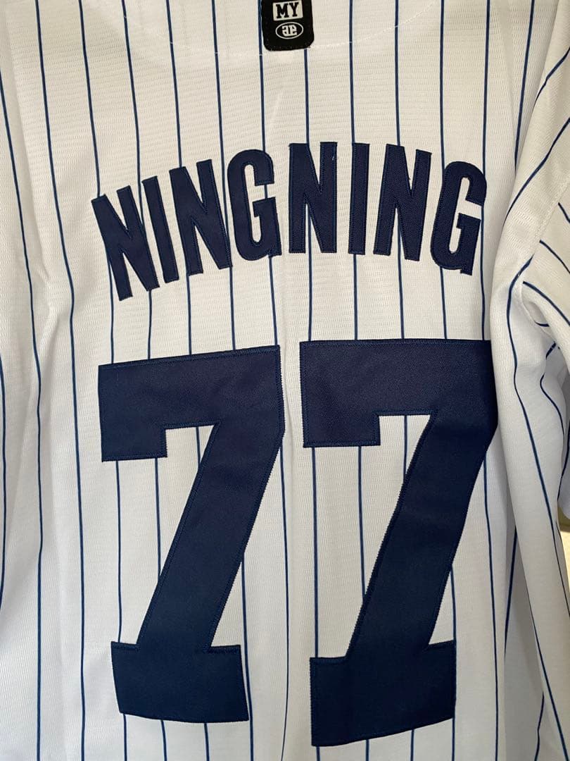 aespaエスパ ニンニン NINGNING ユニフォーム Tシャツ