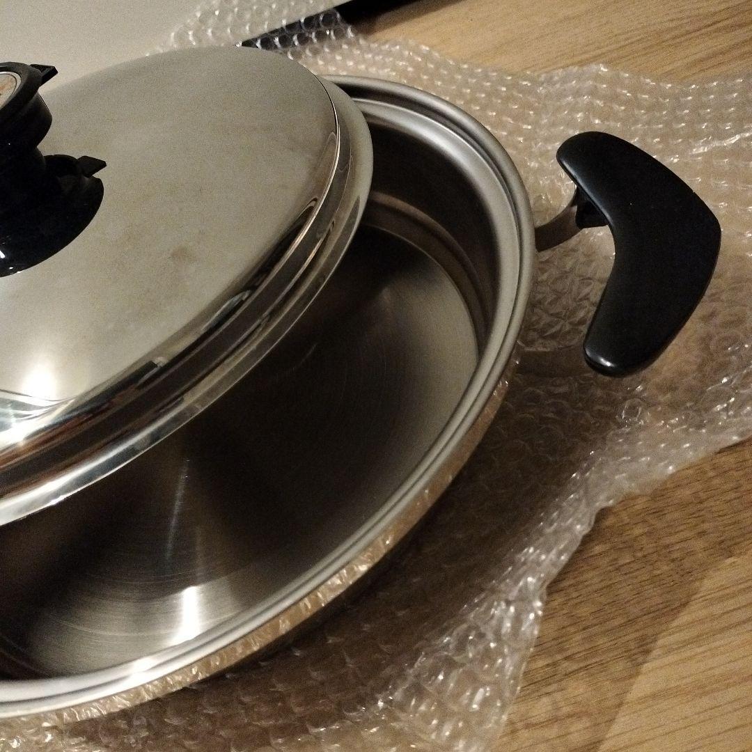 【未使用】　エレガンス　テンプトーン　高級ステンレス　両手鍋　28ｃｍ　IH対応