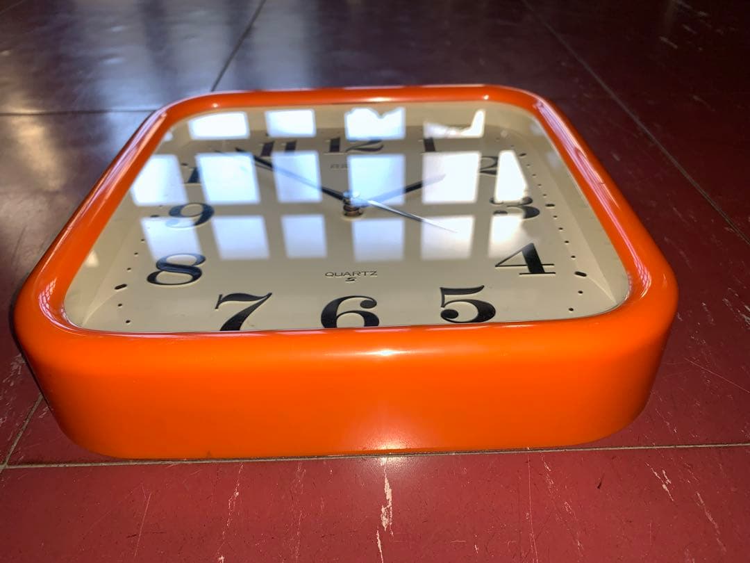 昭和レトロ　動作品　セイコー　電池式　掛時計　スペースエイジ　イームズ　ネルソン