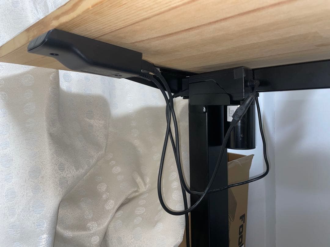 FlexiSpot スタンディングデスク 高さ調整可能