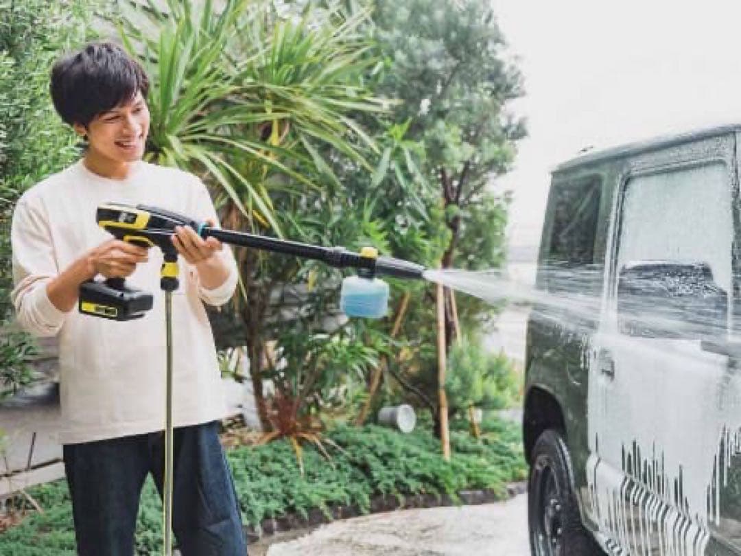 【美品】KARCHERモバイル高圧洗浄機KHB6 & 自給・水道兼用ホース3m付