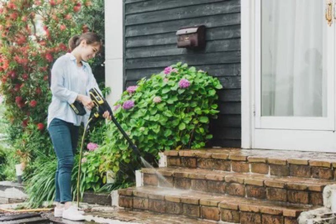 【美品】KARCHERモバイル高圧洗浄機KHB6 & 自給・水道兼用ホース3m付