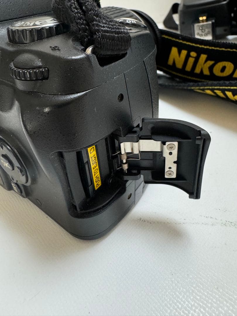 Nikon デジタル一眼レフカメラ D40x / スピードライトSB-600