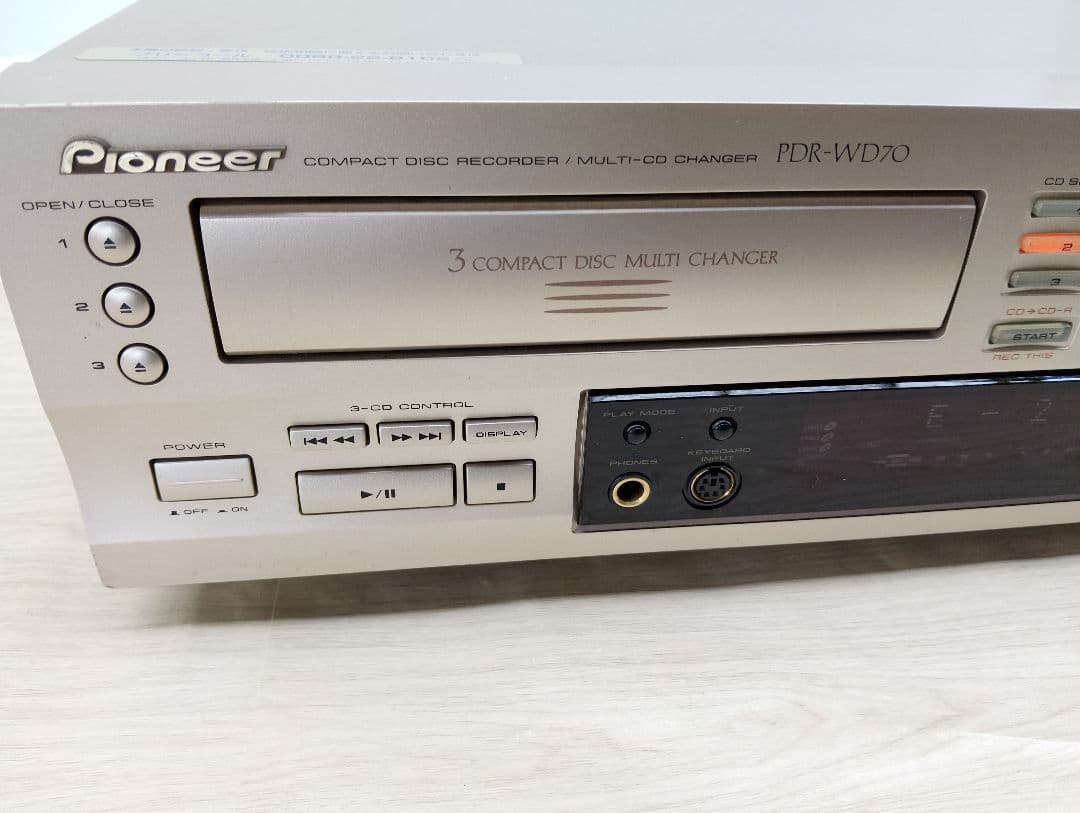 パイオニア　CD‐R/RWレコーダー PDR-WD70(よ37)