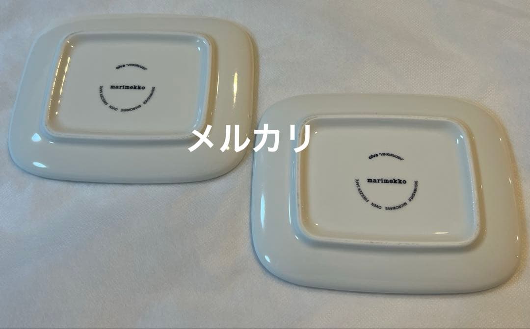 【中古】 マリメッコ　ヴィヒキルース　皿　2枚