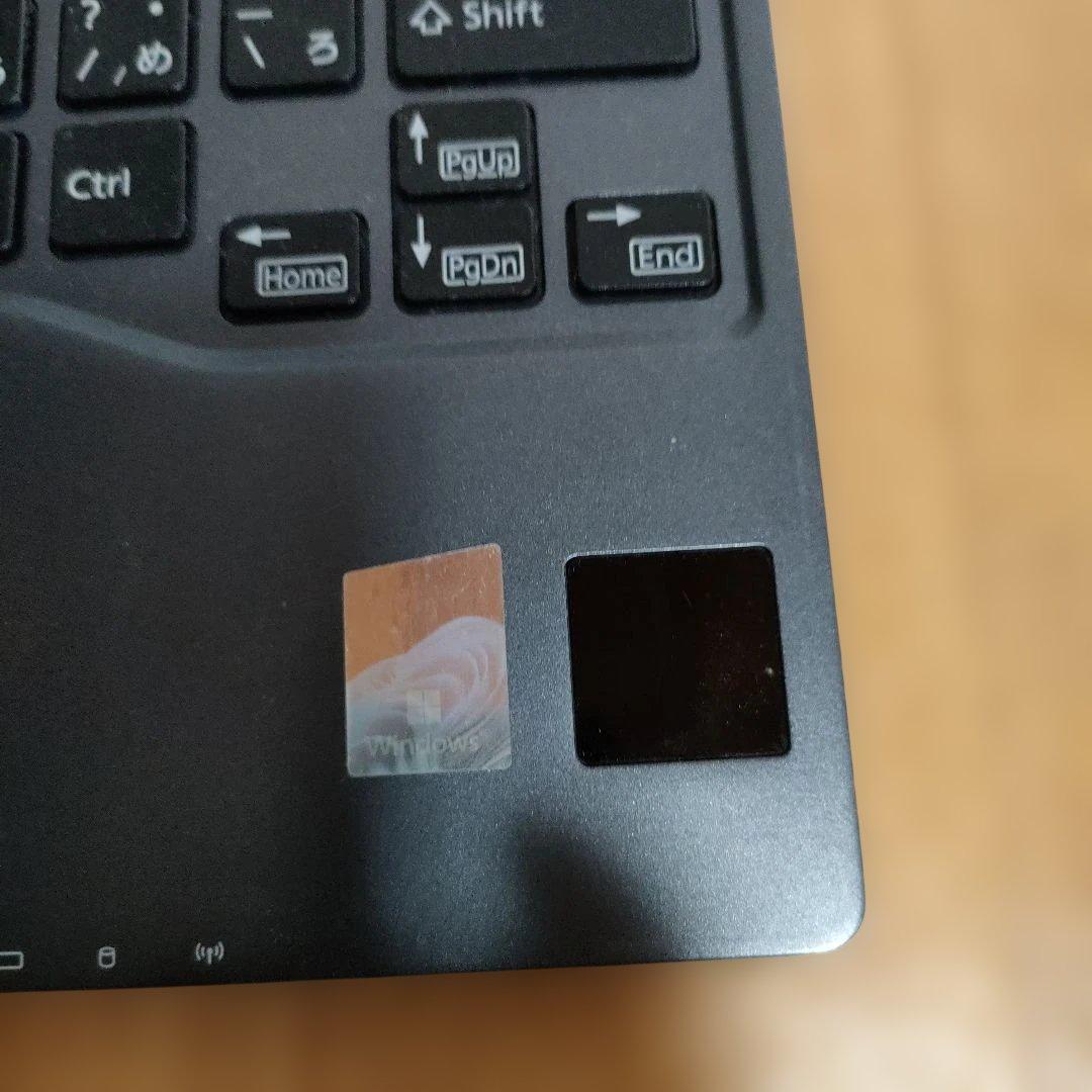 富士通 ノートPC Win11 Office2024 SSD256GB フルHD