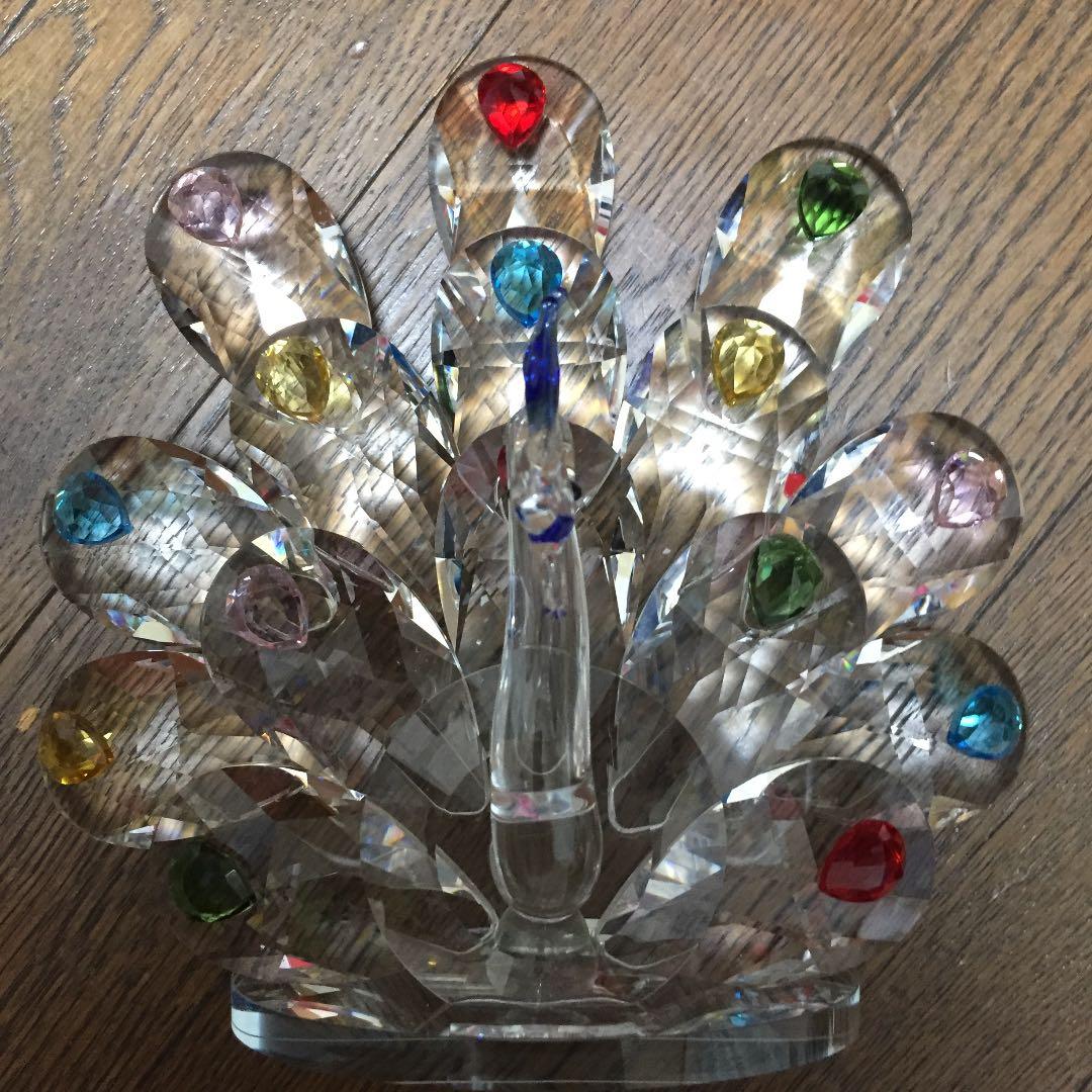 超巨大 孔雀クリスタル