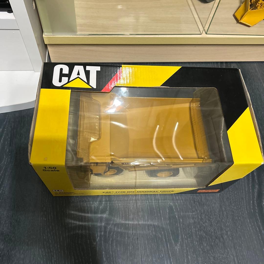 CAT 777D OFF-HIGHWAY TRUCK 1:50スケール