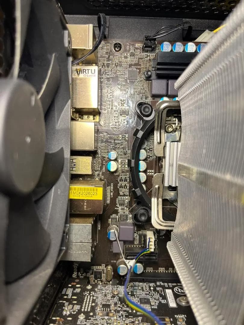 チョコさん専用【ジャンク品】ゲーミングPC/モニタ/ワイヤレスキーボード×３など