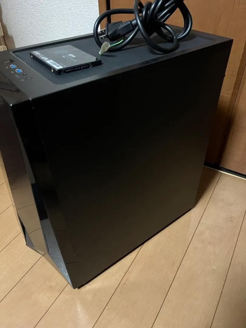 チョコさん専用【ジャンク品】ゲーミングPC/モニタ/ワイヤレスキーボード×３など