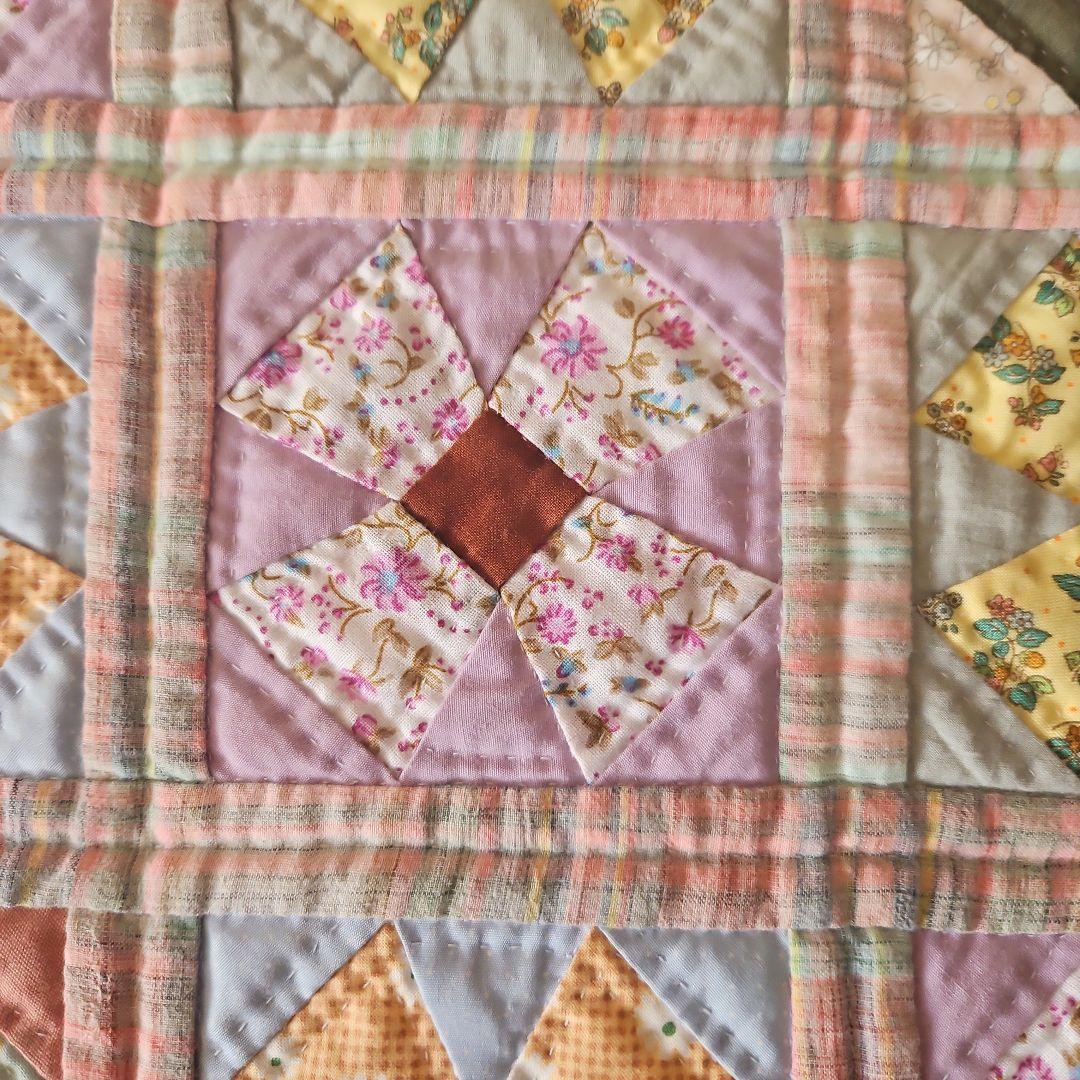 ✨つつみボタン✨パッチワークタペストリー