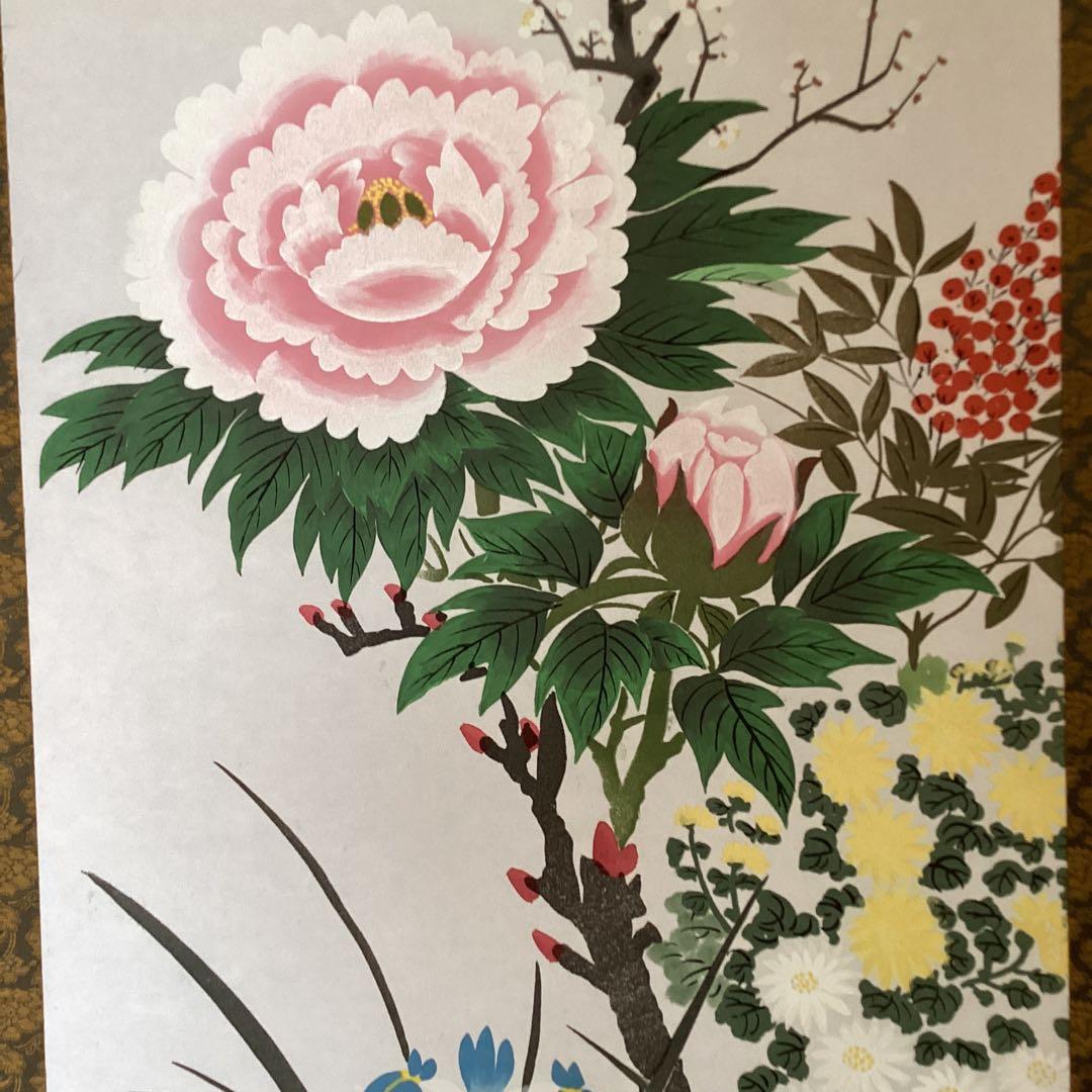 《　翠　堂　筆》　彩色花鳥画　絹本掛軸　【　四季花之図　】共箱522