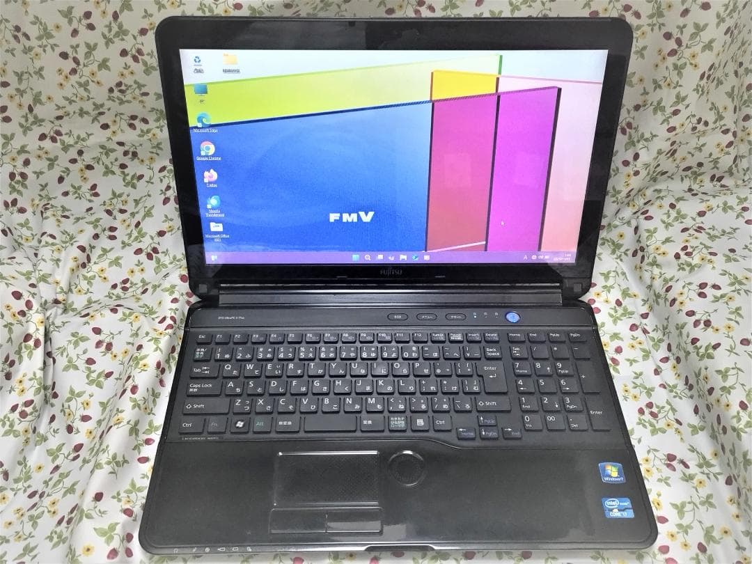 富士通　LIFEBOOK　AH77/G　Core i7　新品SSD　Office