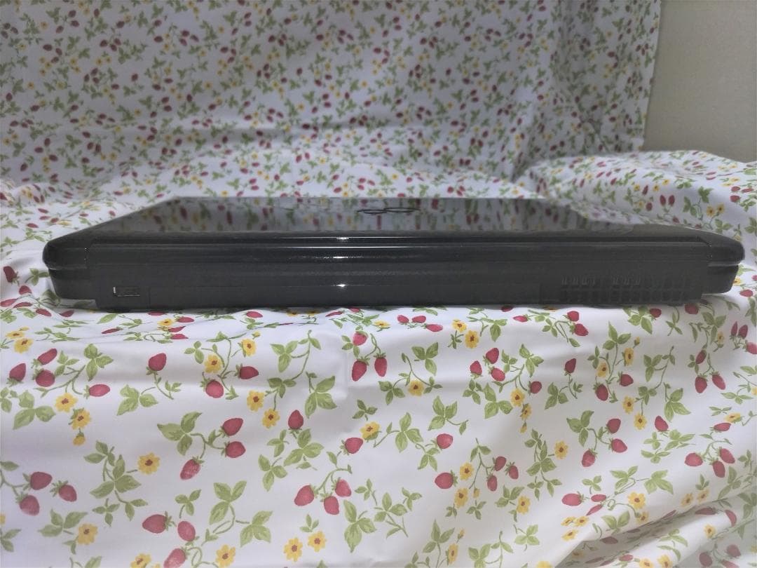 富士通　LIFEBOOK　AH77/G　Core i7　新品SSD　Office