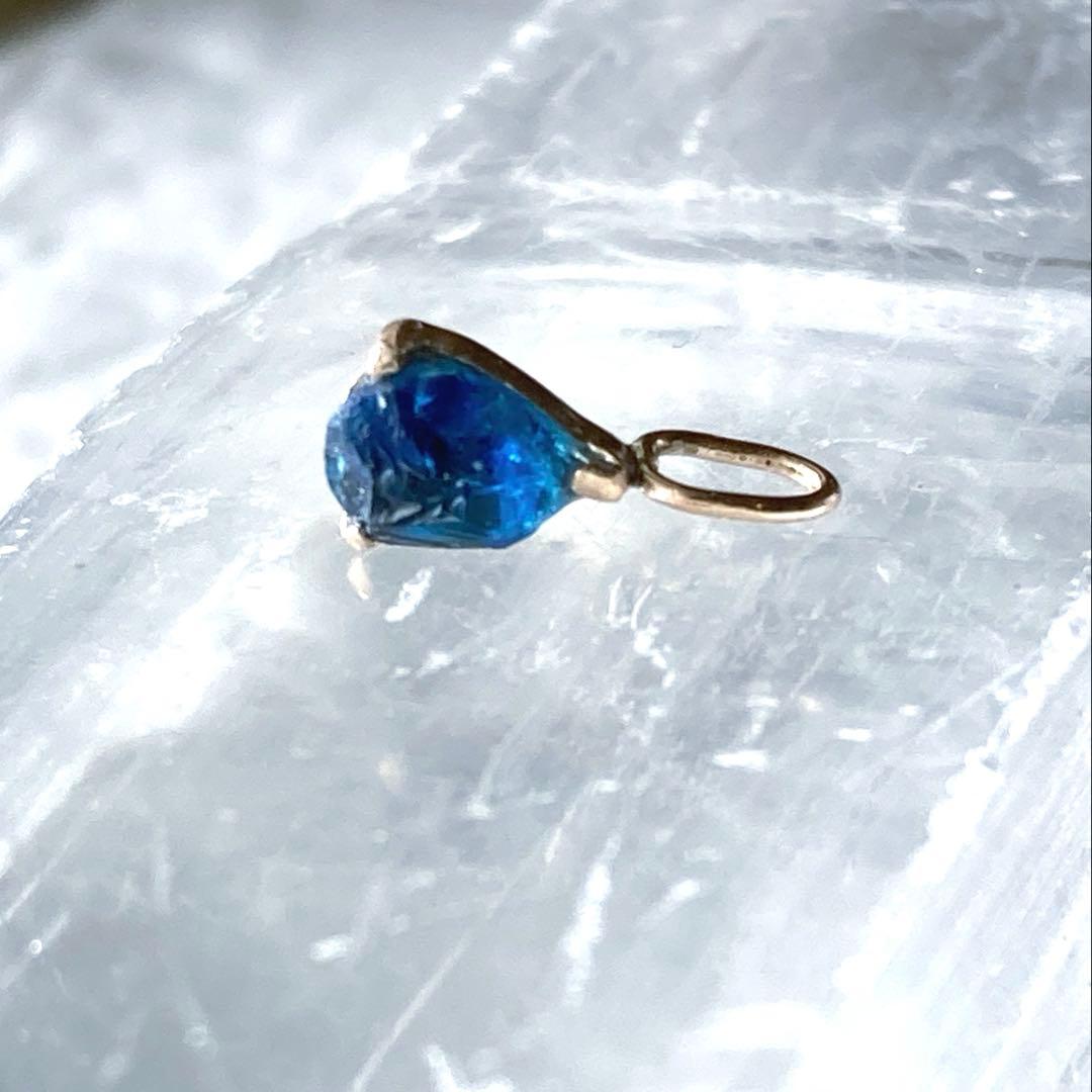 （訳アリ）ユークレース原石10金ペンダントトップ