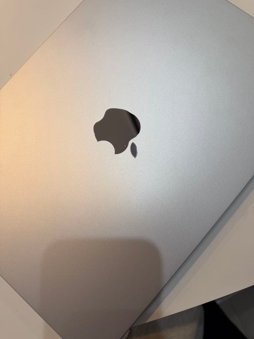 今年1月購入　M4！サクサク！現行MacBook 13インチ シルバー