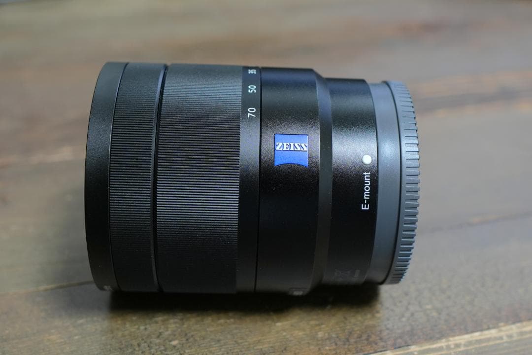 【美品】SONY Eマウント/APS-CレンズZEISS SEL1670Z