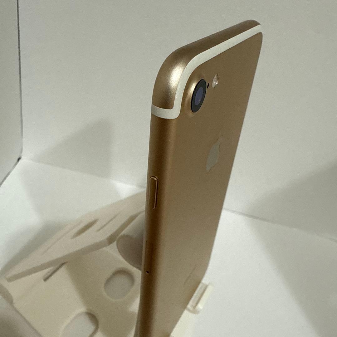iPhone7 32GB ゴールド