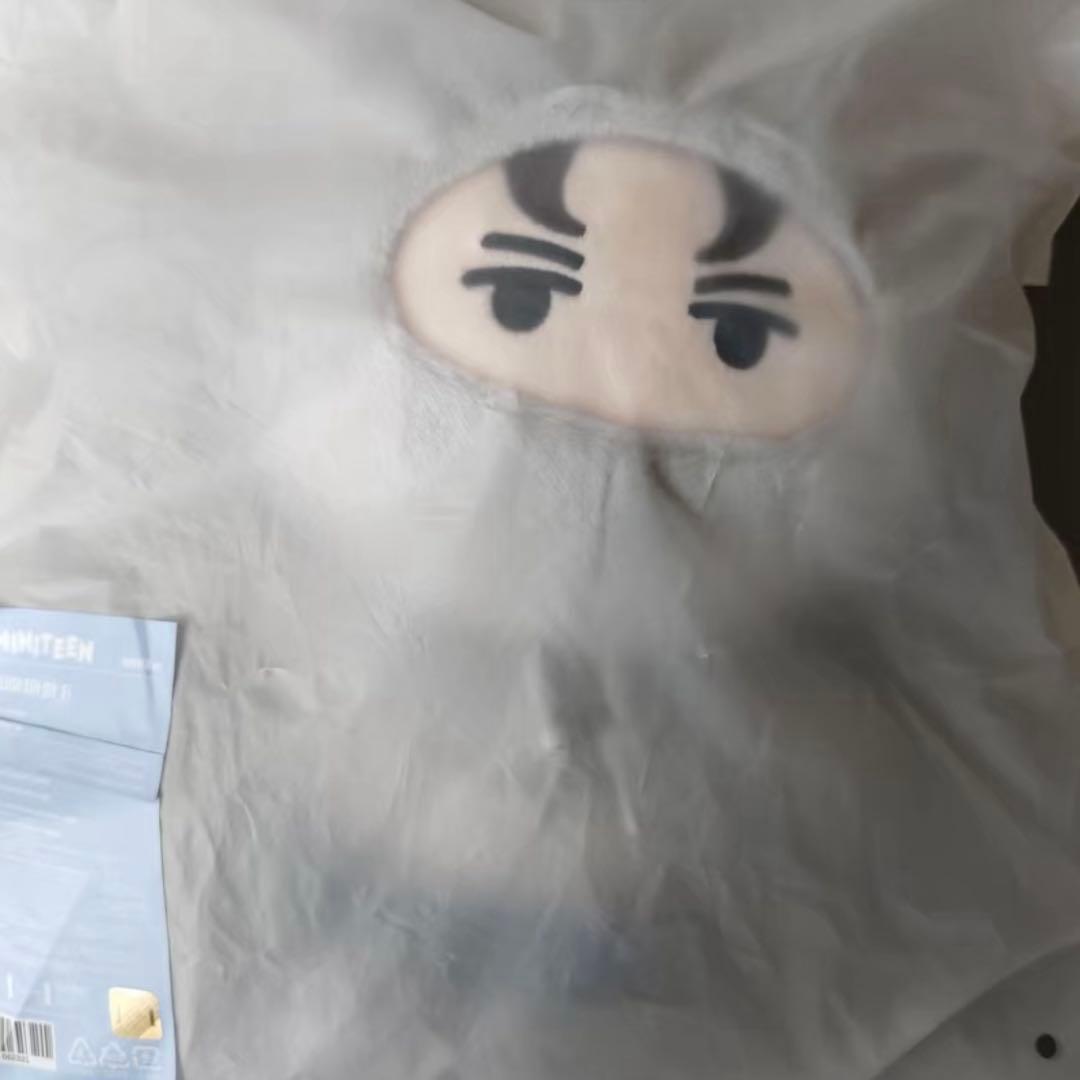 SEVENTEEN MINITEEN PLUSH TOYバーノン NONVER