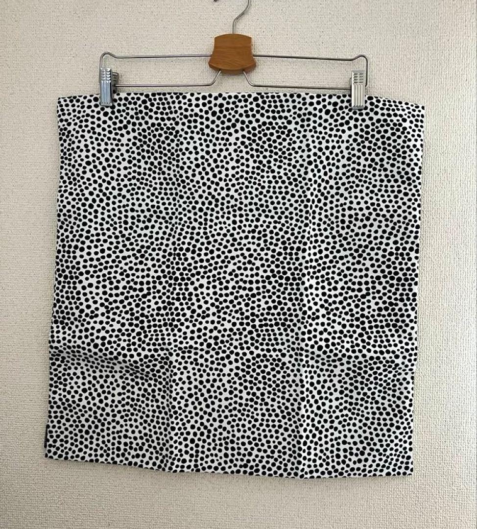 【新品未使用】マリメッコ　marimekko クッションカバー　人気完売品