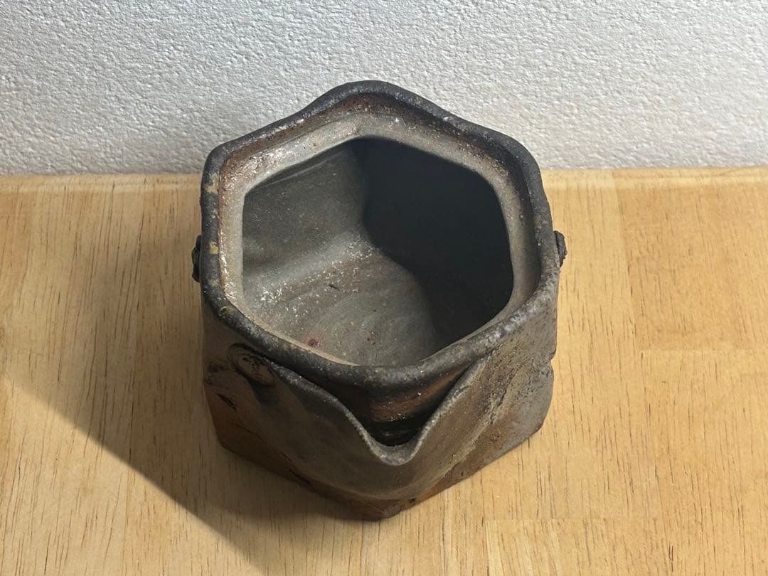 85. 備前焼 宝瓶 登り窯 梅 うめ 6角 手びねり 急須