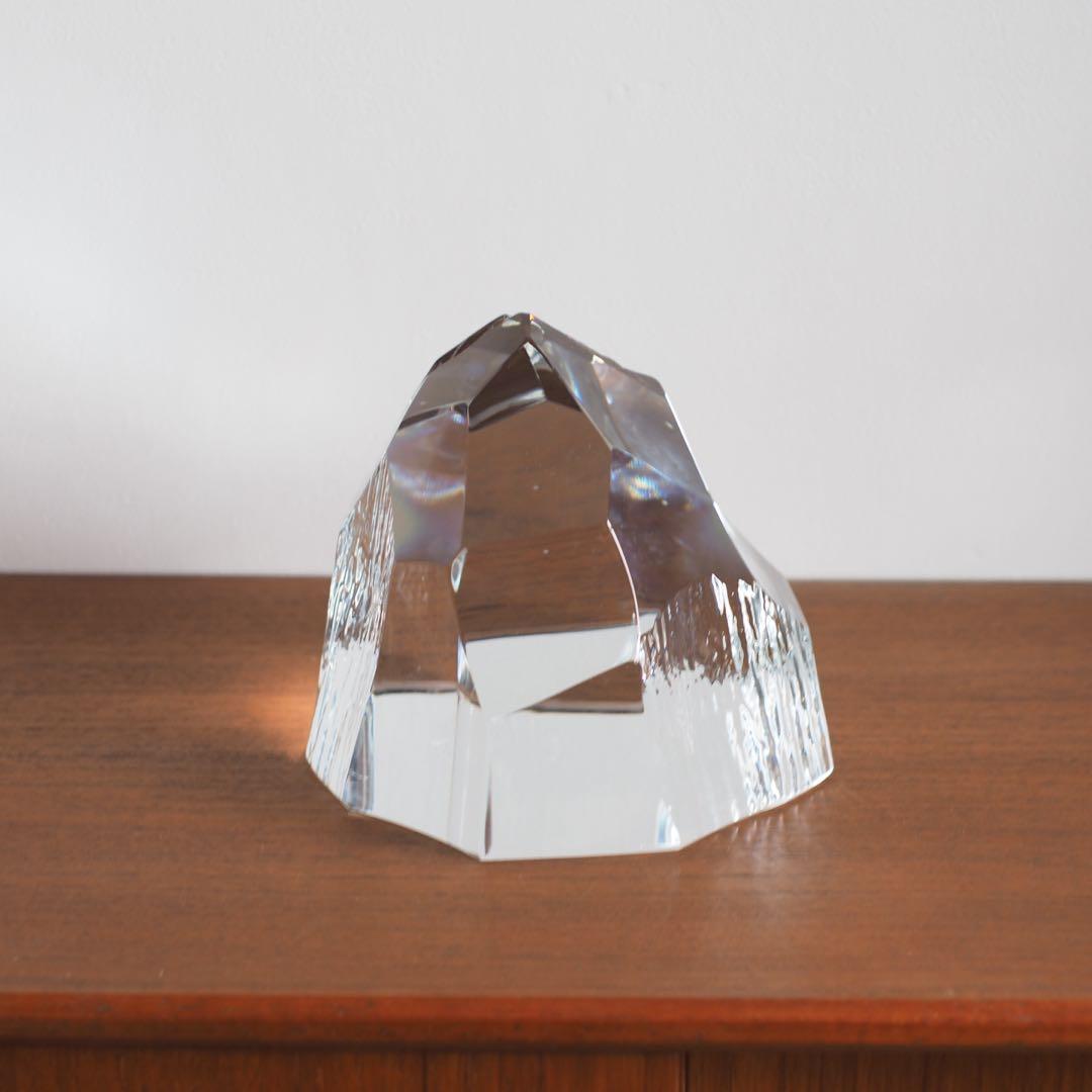 氷のオブジェ　クリスタル