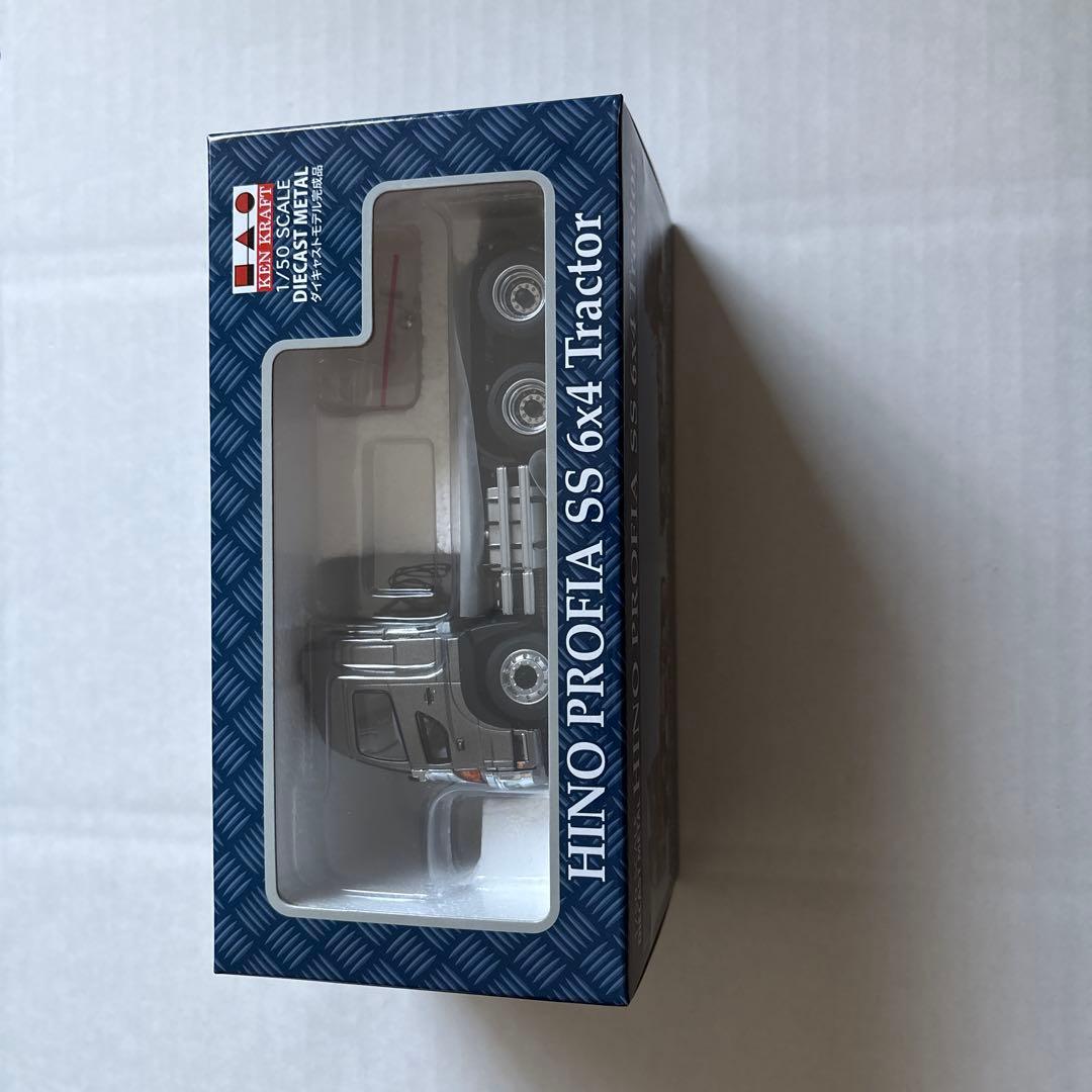 HINO PROFIA SS 6x4 Tractor 1/50スケール