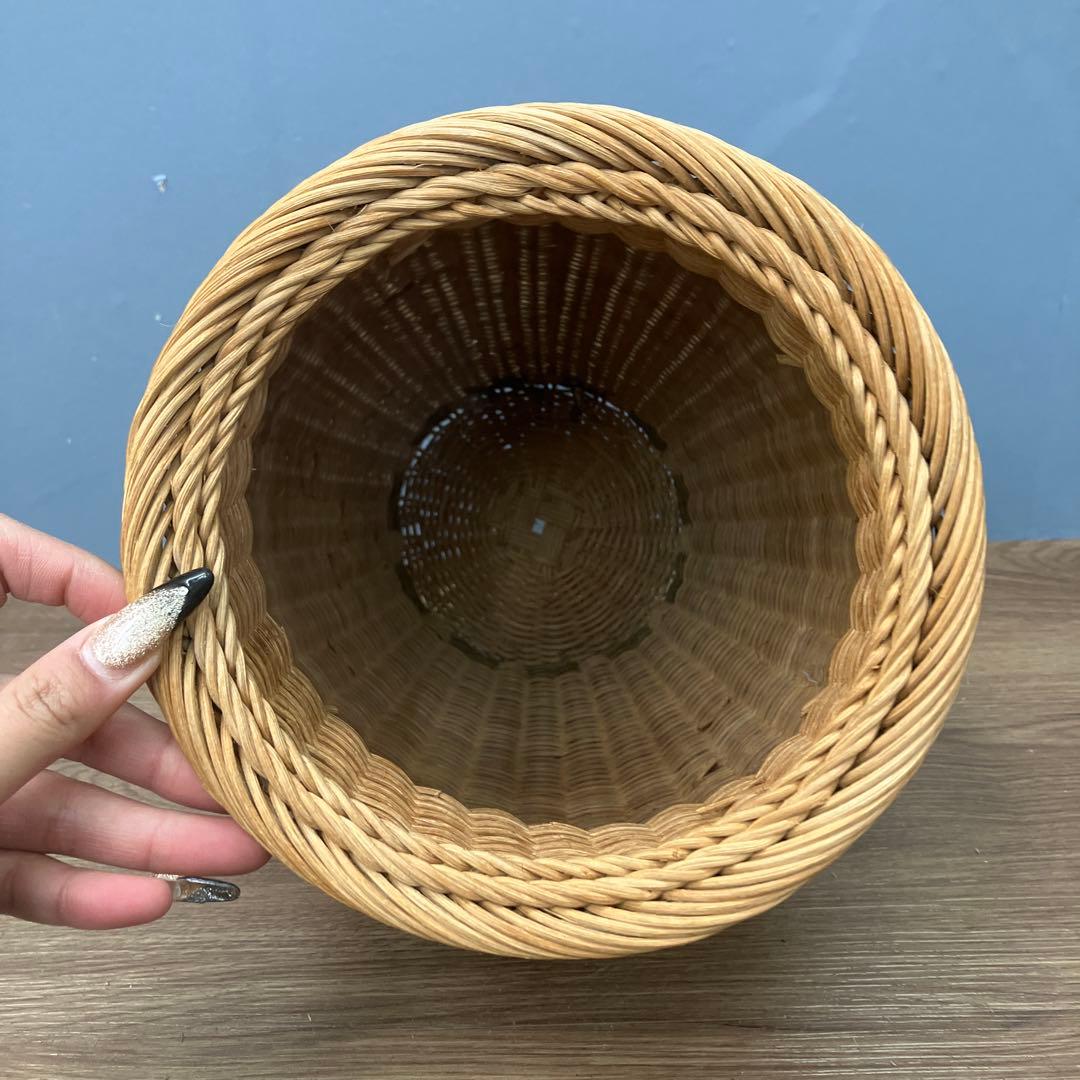 B-壁 ヴィンテージ ラタン 籐 編み込み フラワーベース 花瓶 壺型 かご