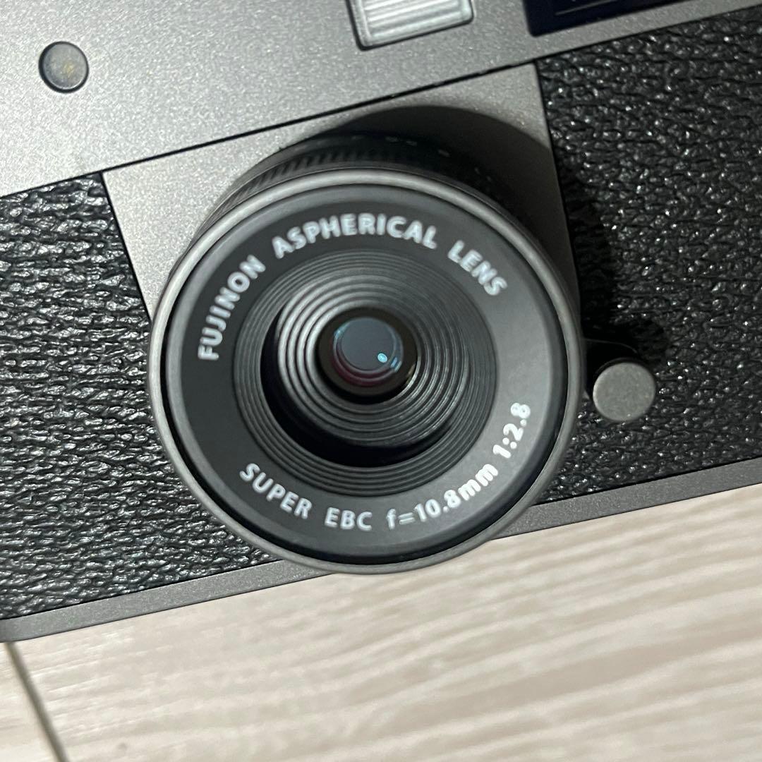 FUJIFILM X-half X-HF1チャコールシルバー