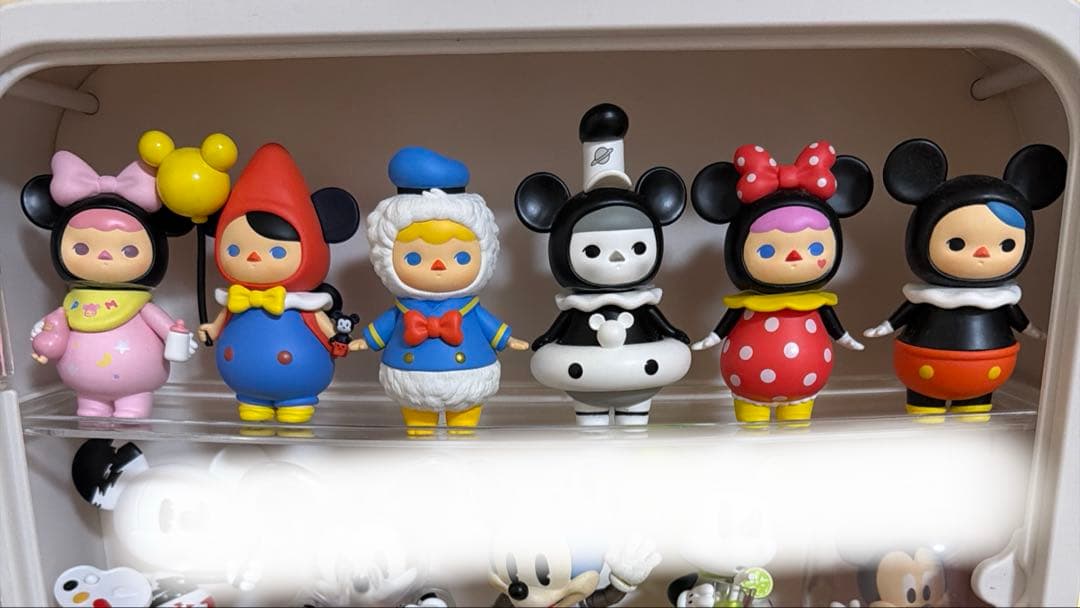 ミッキーファミリーシリーズPOPMART PUCKY MICKEY FAMILY
