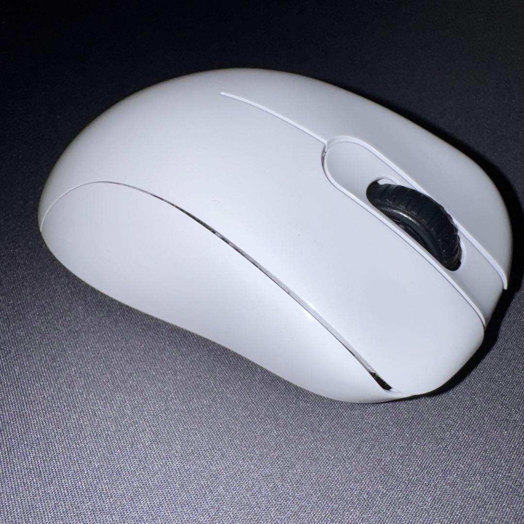 BenQ Zowie EC1-DW WHITE 4K ワイヤレスマウス