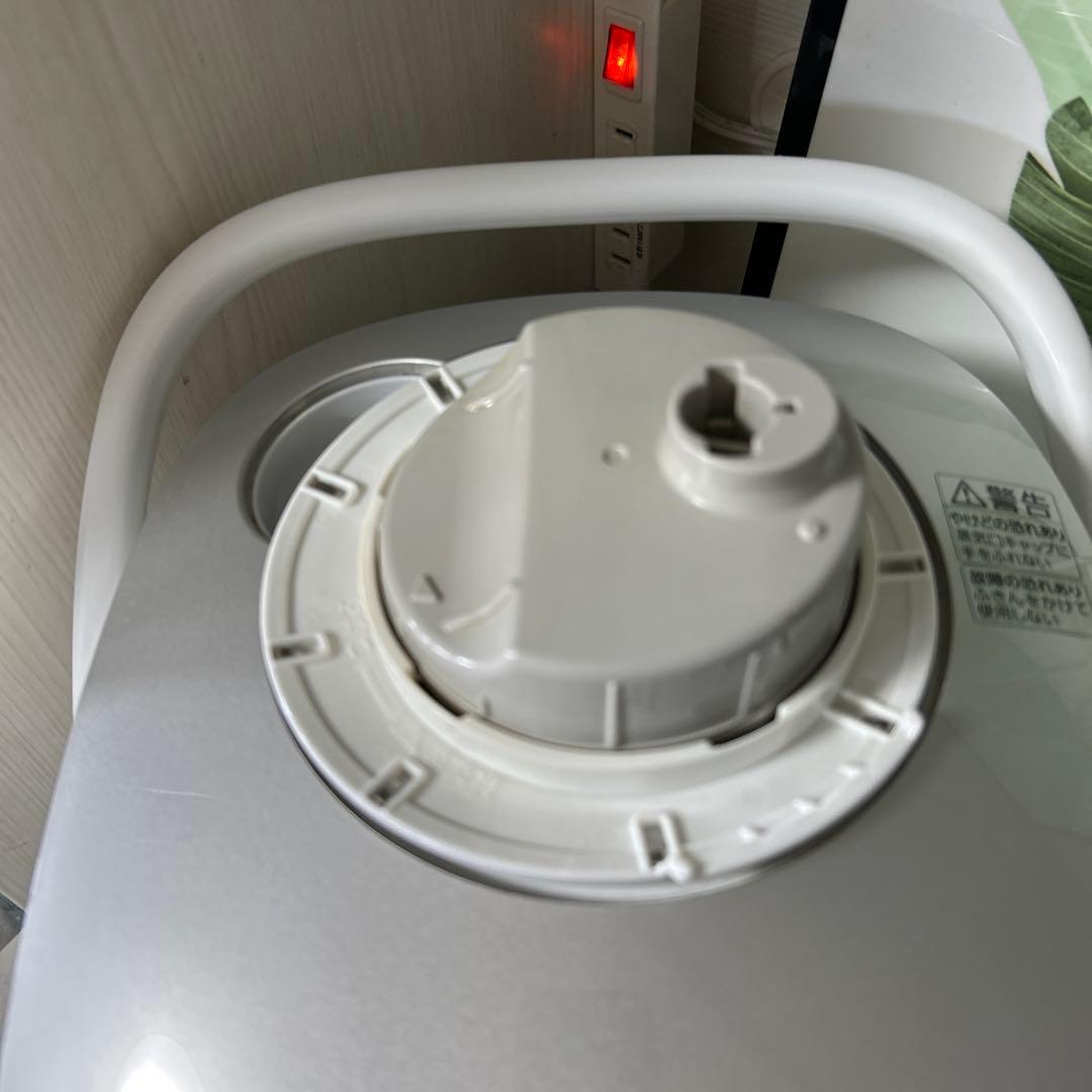 ★★美品★ZOJIRUSHI 圧力IH　炊飯器 5.5合　NP-BG10 ★