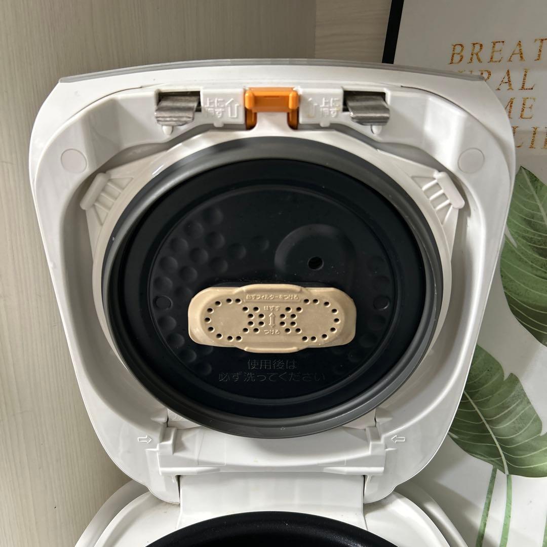 ★★美品★ZOJIRUSHI 圧力IH　炊飯器 5.5合　NP-BG10 ★