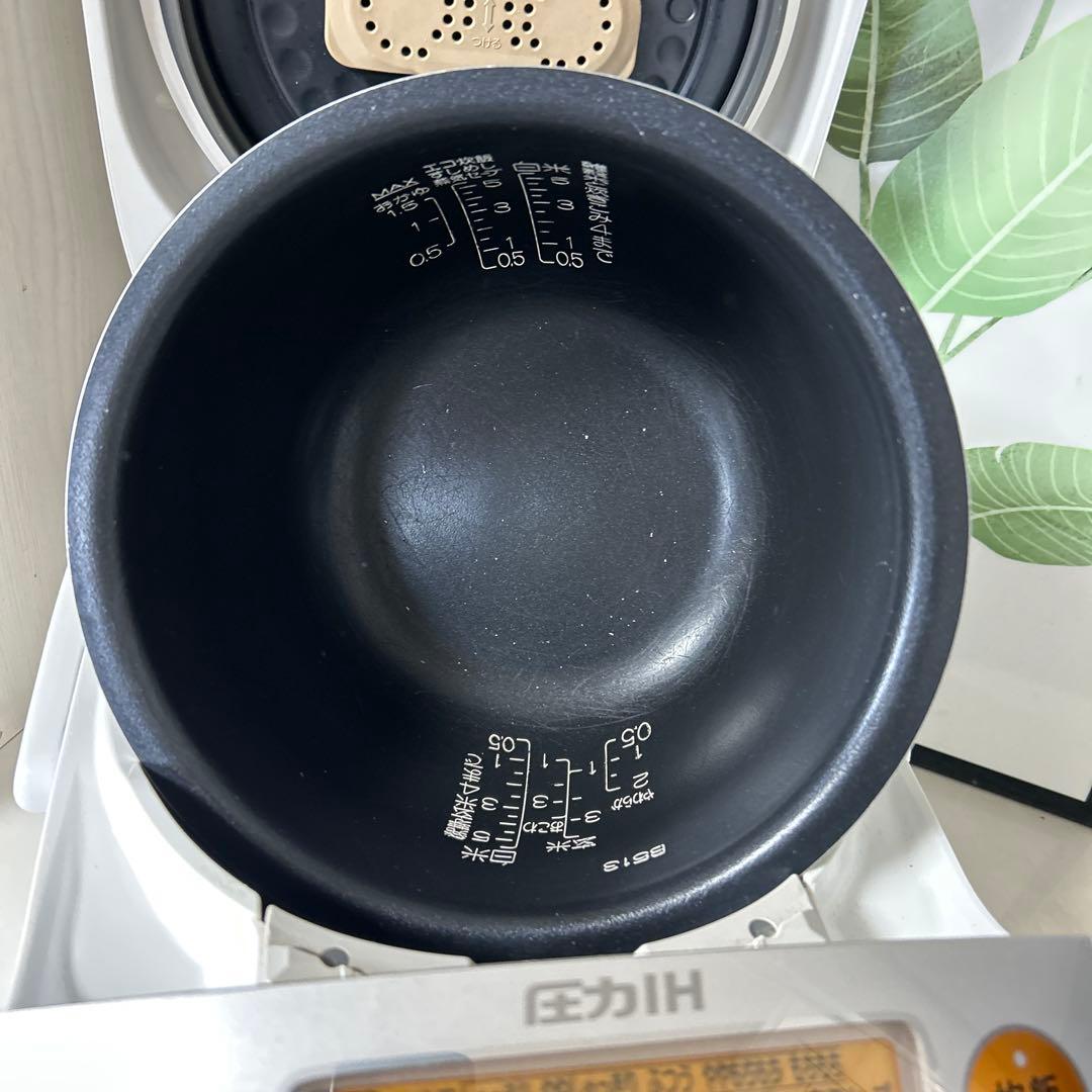 ★★美品★ZOJIRUSHI 圧力IH　炊飯器 5.5合　NP-BG10 ★