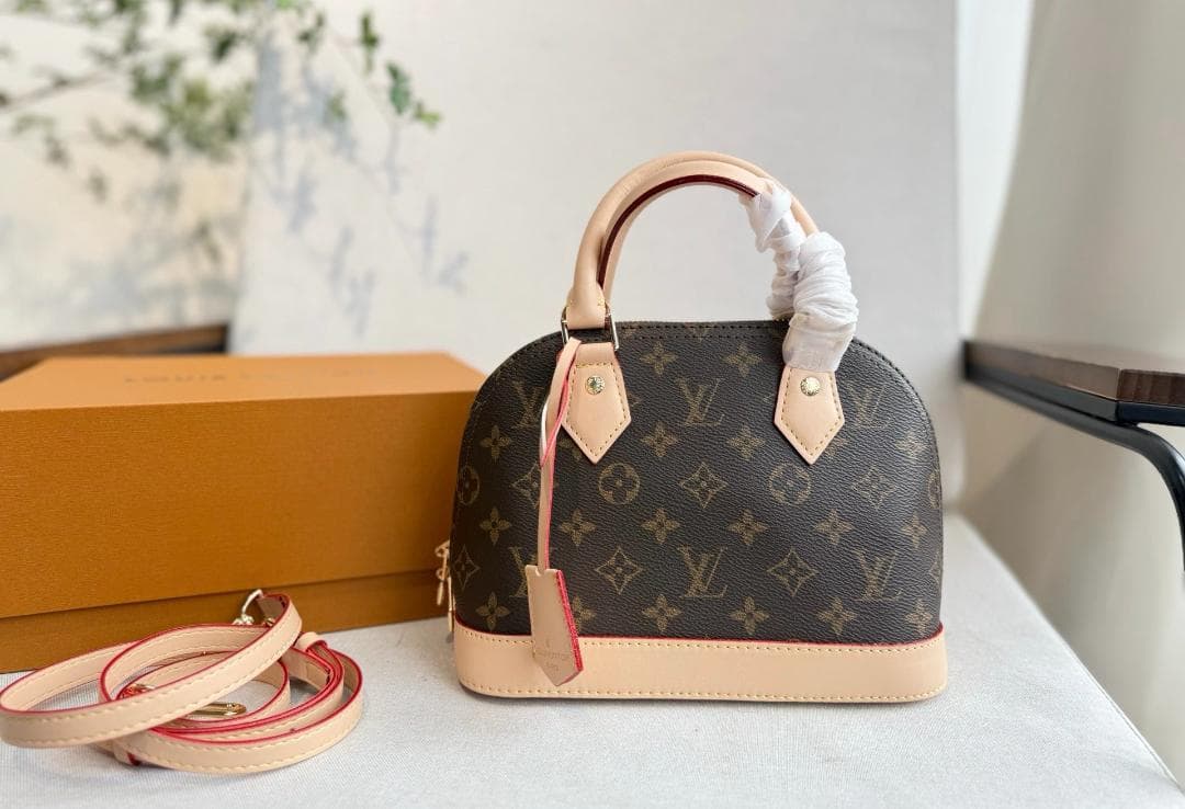 *-*モノグラムハンドバッグ*-*~~~