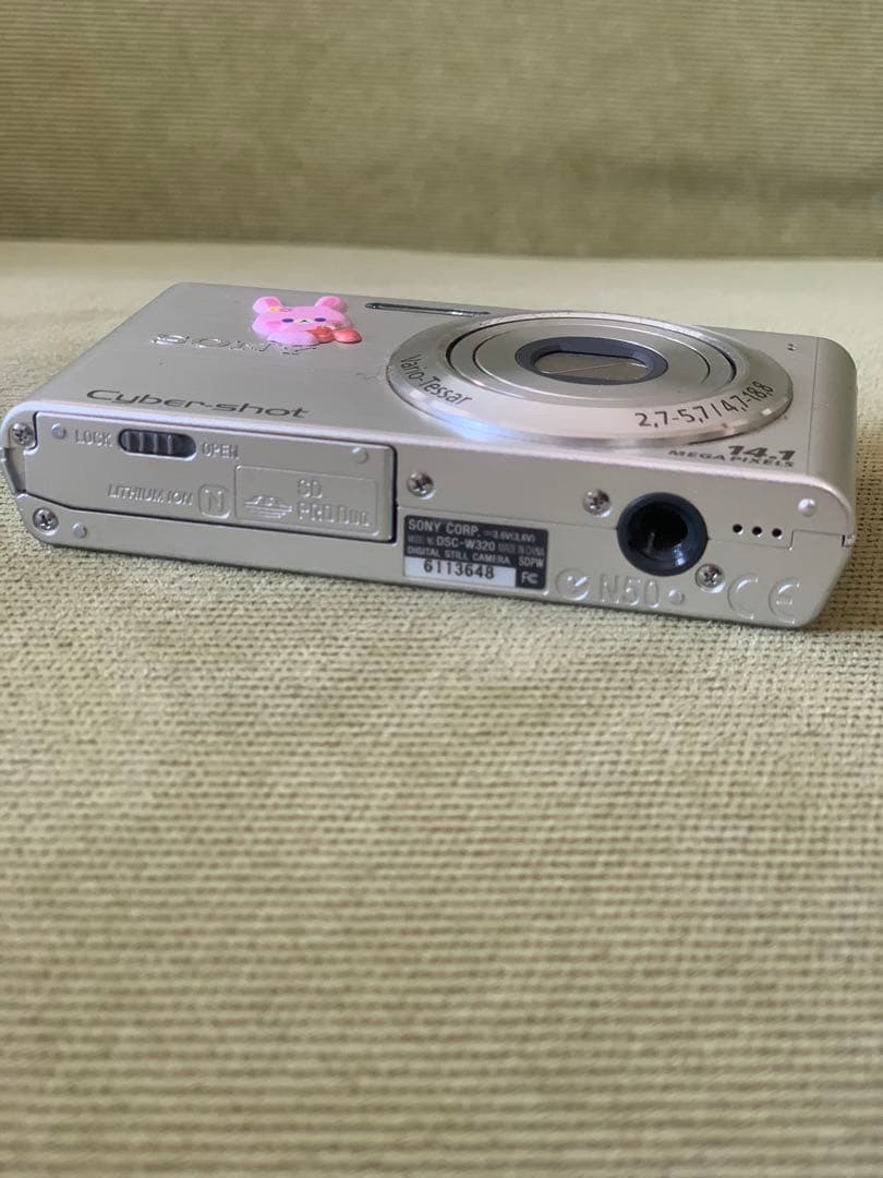 ソニー サイバーショット DSC-W320../