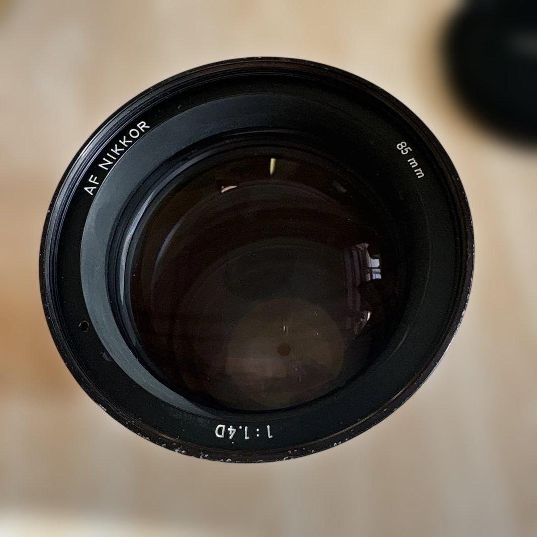AF NIKKOR 85mm f/1.4D レンズ
